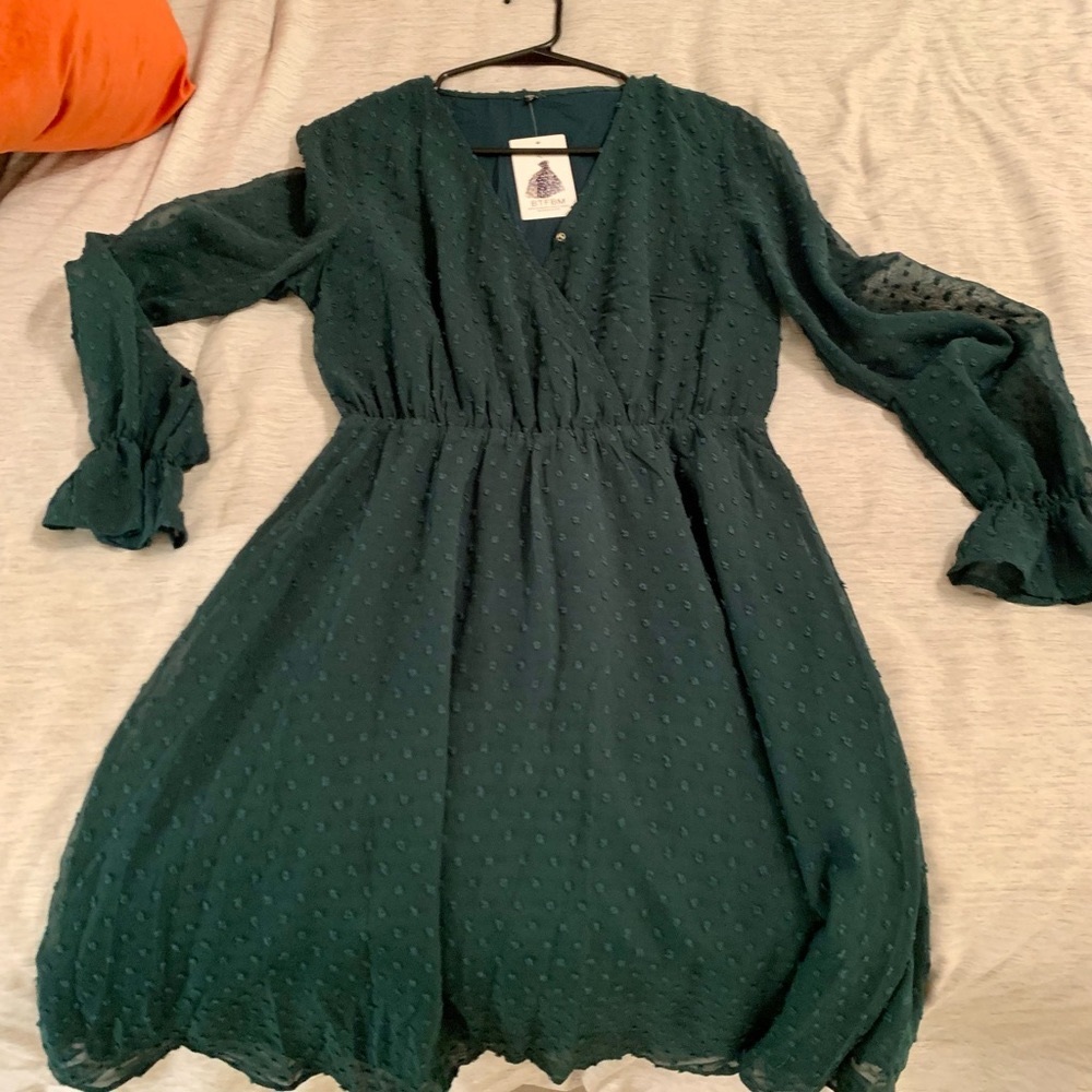 NWT BTFBM Hunter Green Dress -small